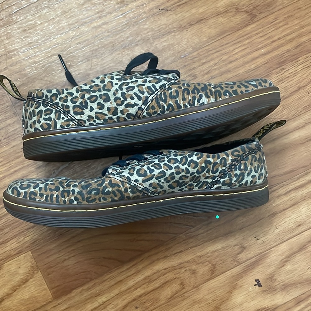 Dr. Martens Leopard Print Shoes Size 6 - Picture 3 of 4